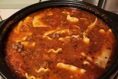 Thumbnail for One Pot Lasagna Soup