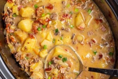 Thumbnail for Slow Cooker Creamy Potato Bacon Soup Recipe