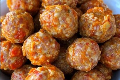 Thumbnail for Cheesy Sausage Balls Recipe – The Perfect Party Appetizer
